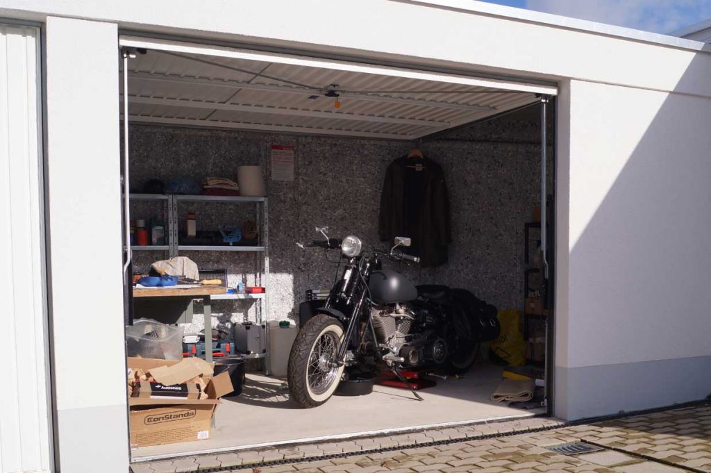 Garage für Motorrad 